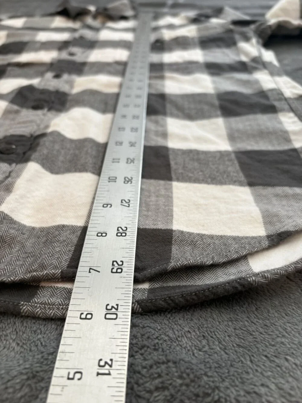 J.Crew Men's Buffalo Plaid Flannel Shirt XL Slim Fit Gray White Button Up Cotton